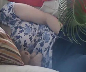 Jugando por la tarde porno super caliente