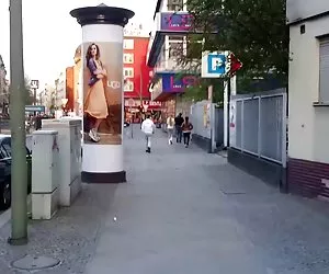  chica guapa prostituta en berlín en la calle