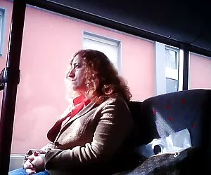  masturbación pública en autobús y tren