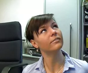  caliente alemán secretario en medias negras creampie mierda