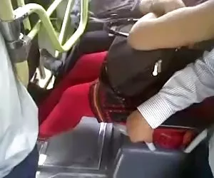 Desi autobús tetas toque voyeur videos calientes gratis