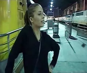 Caliente francés lesbianas en tren putas xxx gratis