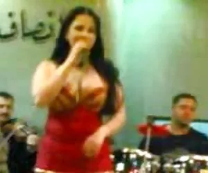 Sexy y hotarab songer videos xxxm