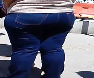 Una madura con unas nalgotas ver videos porrno