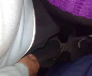 Pornovideos manoseada en el metro 2 extraños
