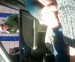 Pidió  una mano.