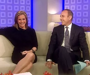 Meredith  vieira upskirt en el programa de hoy