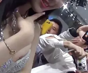  modelo chino nips de deslizamiento en el motorshow