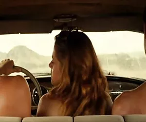 Kristen stewart - en el camino porno potas