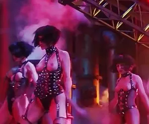 Gina gershon y elizabeth barkley desnudo escena de showgirls putas calientes xxx gratis