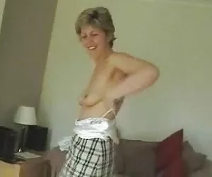 Sara videos nenas desnudas