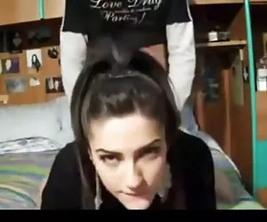 Chica joven y no a su papá :d xxx pitas