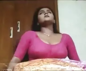 Sexy caliente tetas putitas jovenes