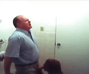 Atrapado en la cámara - el estudiante golpes maestro foyando por el culo