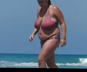  grueso candid bikini