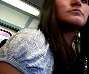 Repegon  de mano en el metro