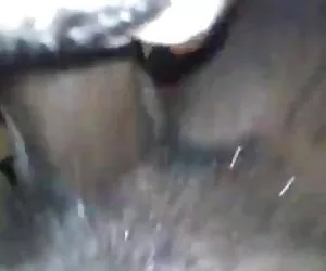  Ébano reina chorro sobre mi polla