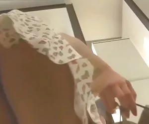 Upskirt tienda de calzado ayudante de 3 xxx porno videos
