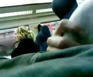 Bulto de flash en el tren xxx poro
