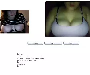 Enormes  tetas en chatroulette, 22 de noviembre de 2010