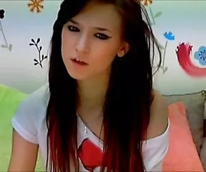 Hermosa  amateur facebook babe anal en webcam