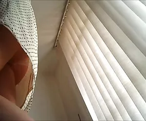 Bajo  la falda oficina, parte 3