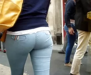 Mi semen en niña, disparo en público xxx caliente gratis