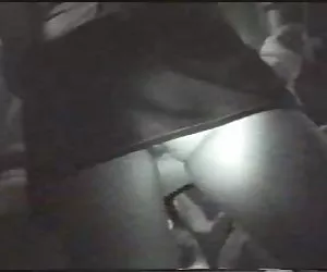 Discoteca visión nocturna upskirt. sin bragas mujeres porno gratis