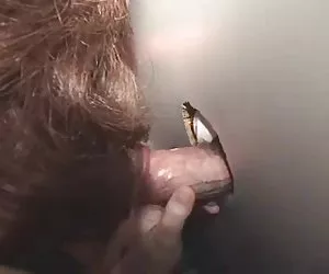 madura puta gloryhole