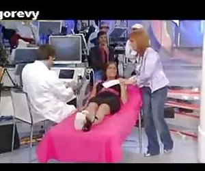 Barbara chiappini - oops upskirt mutandine cosce aperte gratis mujeres calientes
