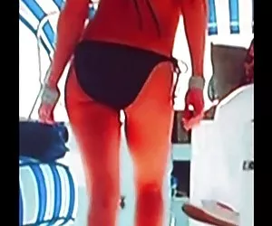 Kat hudson tiempos desnudandose