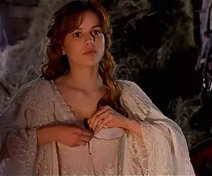 Elena anaya - el invierno de las anjanas solo mujeres desnudas