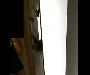 Intermitente en el cambio de habitación video polno