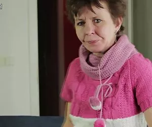 Flaco maduras abuela trabaja su coño peludo xperro